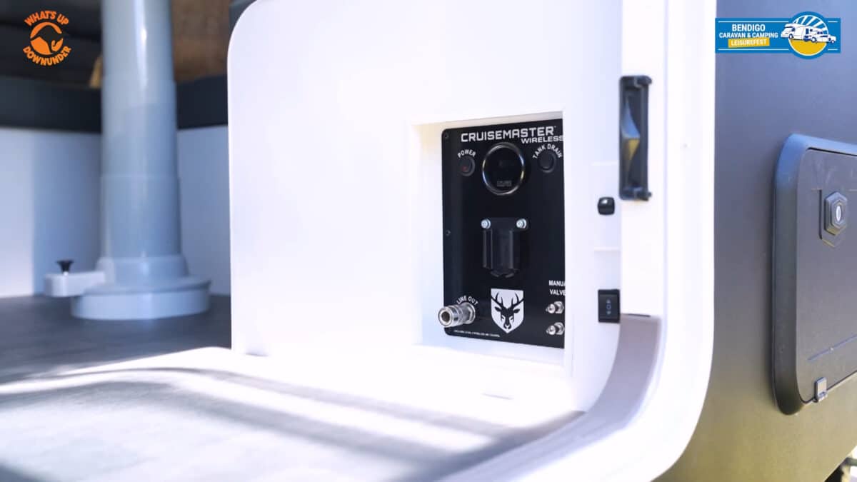 Cruisemaster airbags deliver wireless control to Roadstar Sirius