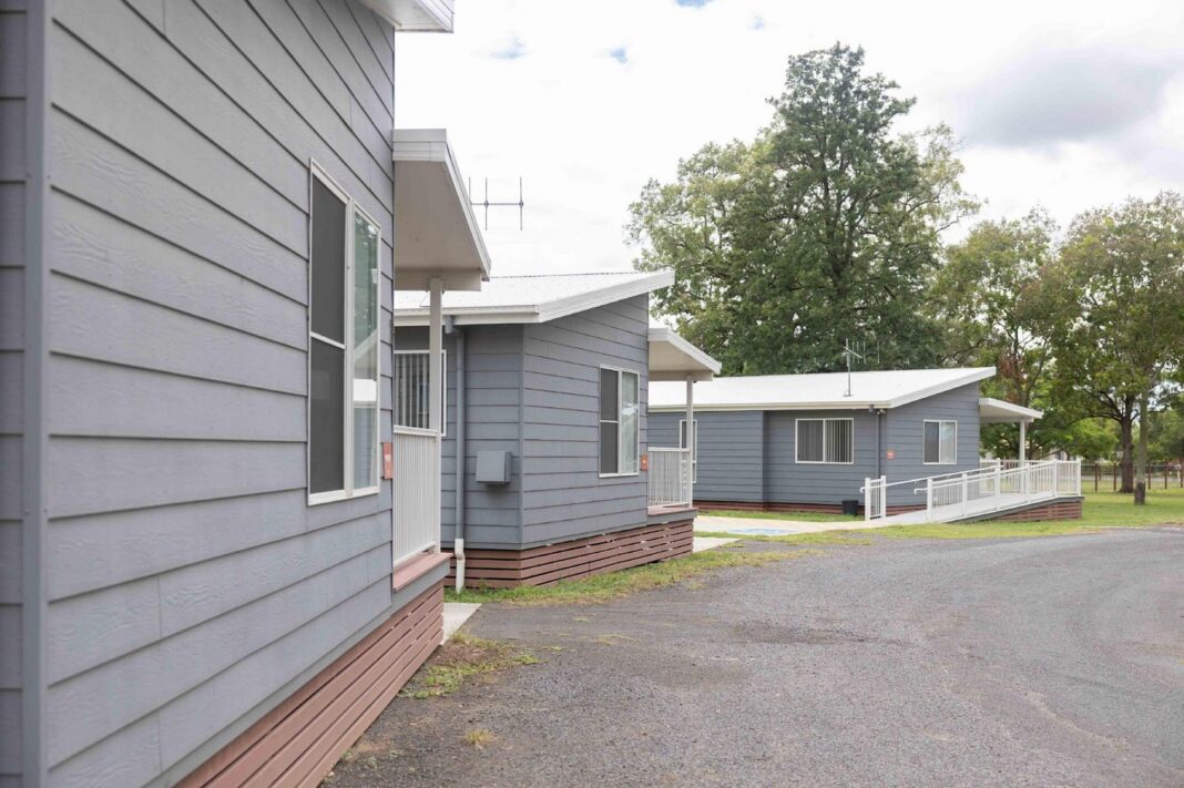 coonamble-riverside-holiday-park-cabins