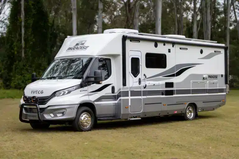 Front three-quarter view of the Paradise Independence Platinum motorhome on the Iveco Daily platform