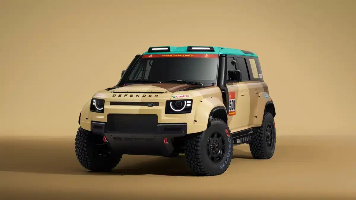 Land Rover Defender Dakar Rally D7X-R production-based 4WD front view