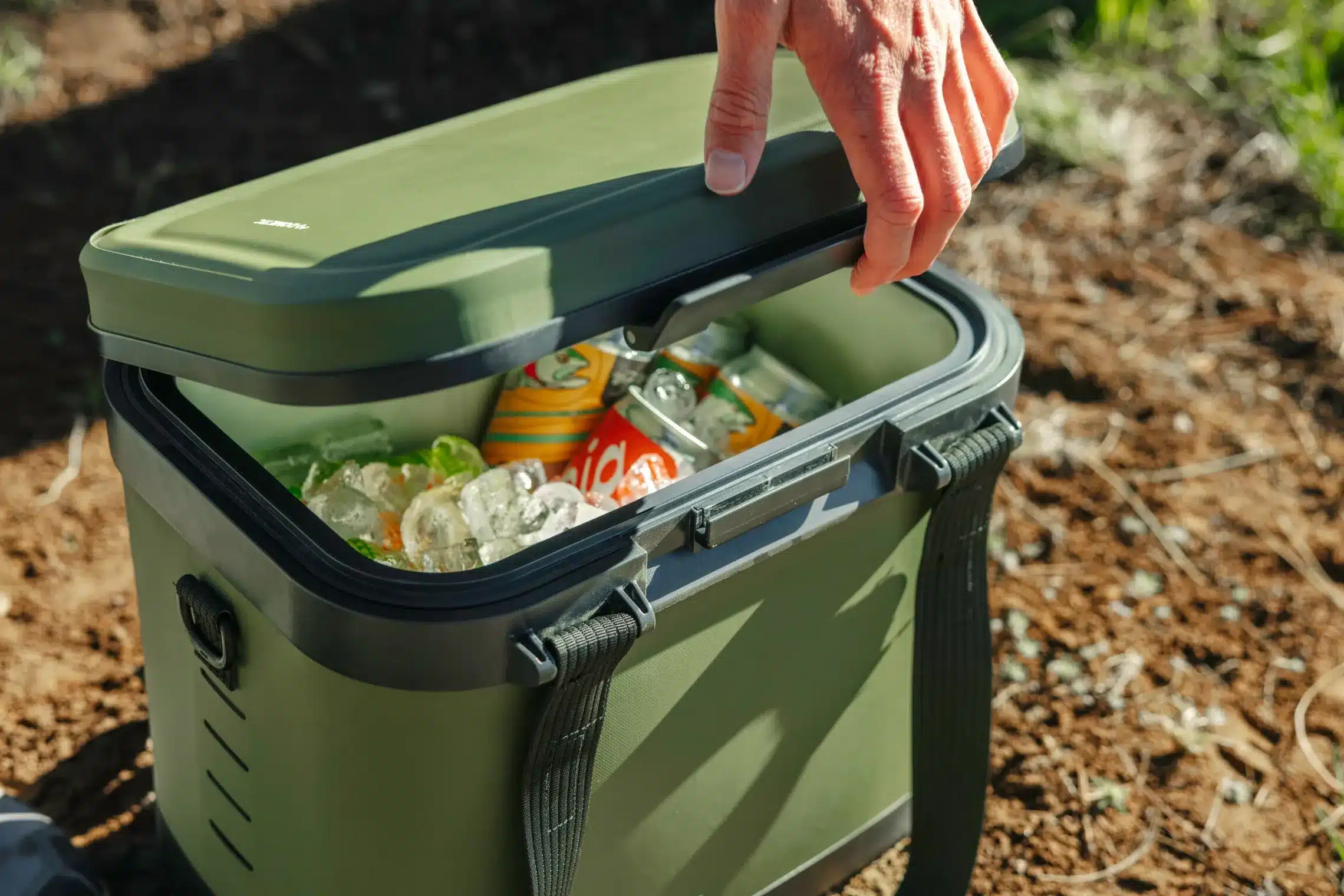 Dometic Recon ZL 21 litre soft cooler portable outdoor use