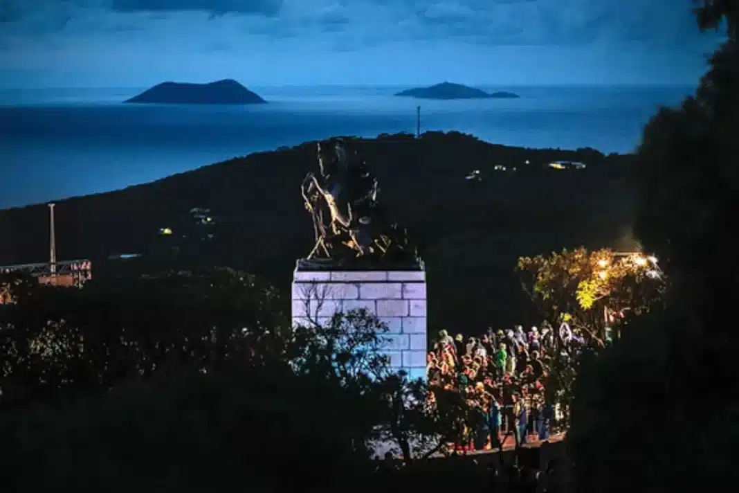albany_dawn_ervice national anzac centre albany WA at dawn service