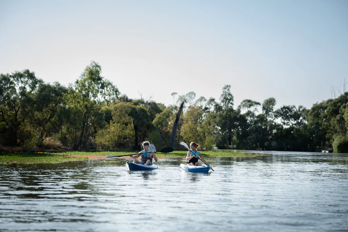 echuca murray river kayak