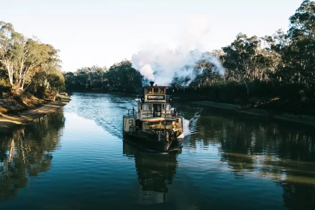echuca_river_boat