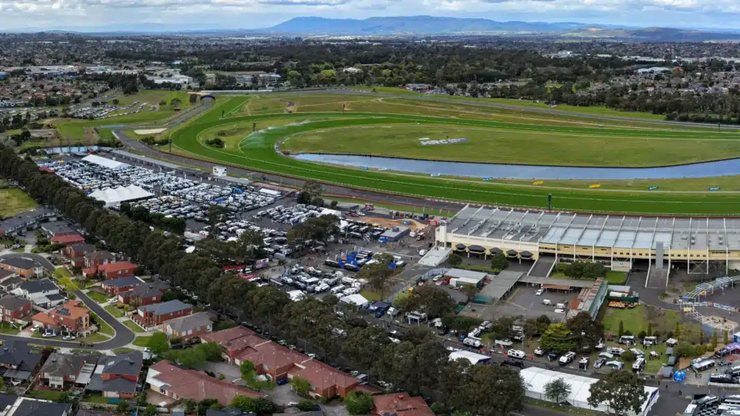 sandown_caravan